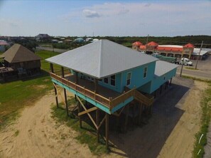 House, 4 Bedrooms | Exterior