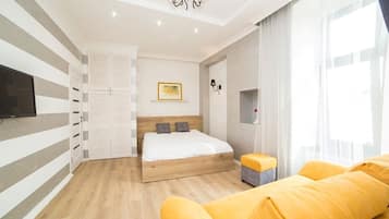 Apartment, Non Smoking | Iron/ironing board, free WiFi