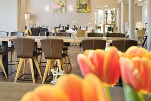 Free daily cooked-to-order breakfast  - Genusswerk Eifel - Boutique Hotel (Korperich)