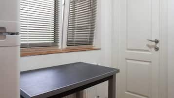 Apartment | Room amenity