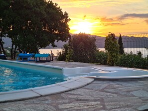 Piscina all'aperto