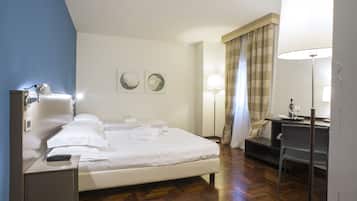 Classic Triple Room | Safe