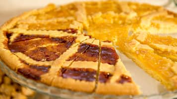 Tägliches inbegriffenes kontinentales Frühstück