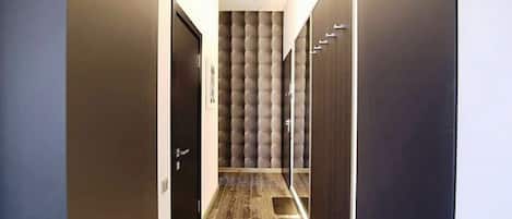 Lorong