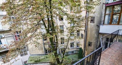 Apartment Saksaganskogo 7