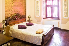 Apartment, Nichtraucher | 2 Schlafzimmer, Bügeleisen/Bügelbrett, kostenloses WLAN, Bettwäsche