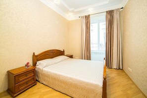 Appartement, non-fumeur | 2 chambres, fer et planche à repasser, accès au Wi-Fi (inclus)