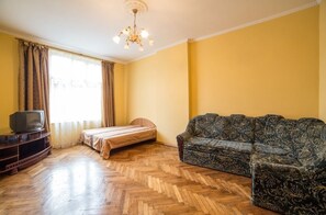 2 habitaciones, tabla de planchar con plancha y wifi gratis 