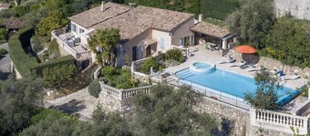 Splendid Sea & Surrounding View! ☀ Quiet ♥ Private Heated Pool ★ Aircon