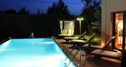 Villa 4 saisons avec piscine - prĂšs de METEORA