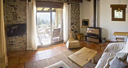 Rural farmhouse in a quiet area without tourism
