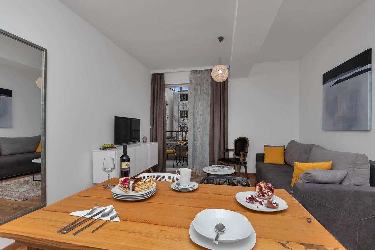 Appartement (103) | Repas dans la chambre