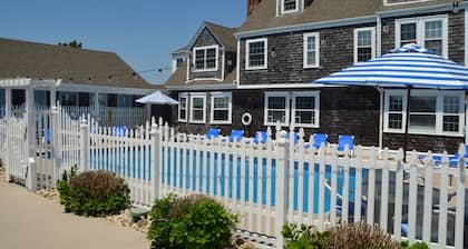 Beach Breeze Inn
