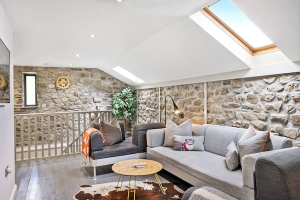Lounge / chilling space
