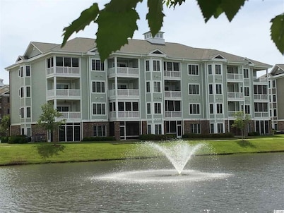 Spacious Myrtlewood Villa 2BR 4 beds and 2 full BA