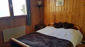 3 bedrooms