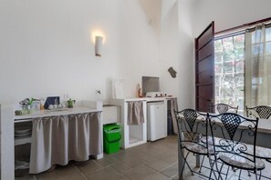 Fridge, stovetop, cookware/dishes/utensils