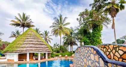 Kingfisher Safaris Resort Hotel