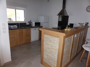 صورة غير مصنفة، 2 من 7، زرّ