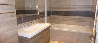 Authentic gite with mountain views & private spa