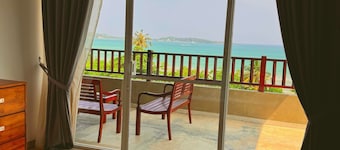 Casa Samaya, Boutique Beachfront Hotel in Weligama