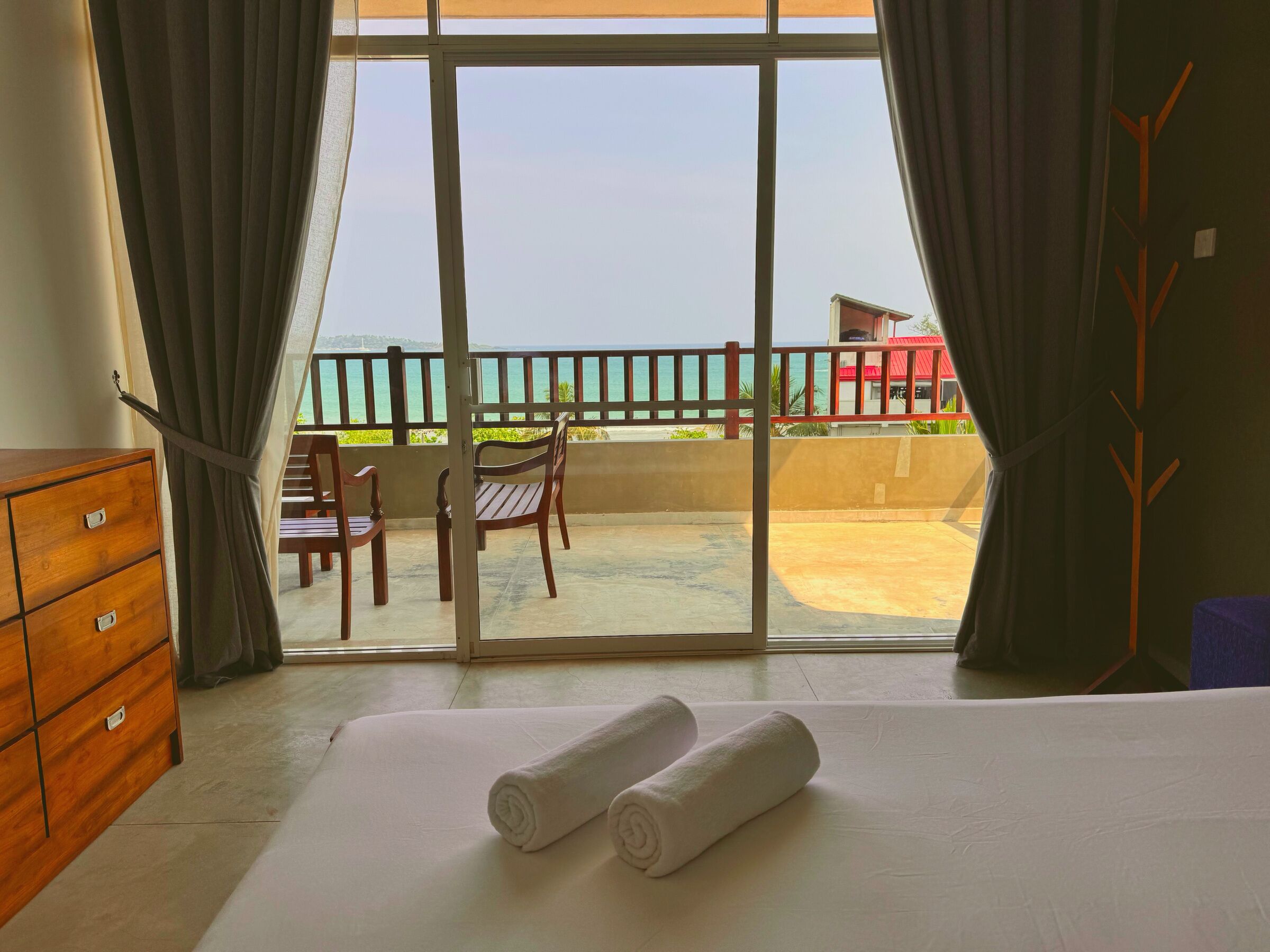 Deluxe Suite, 2 Bedrooms, Ocean View | Premium bedding, Select Comfort beds, in-room safe