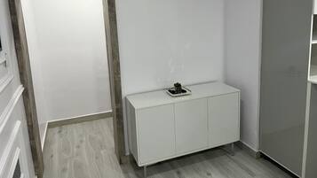 Sengetøy av topp kvalitet, dundyner og senger med overmadrass