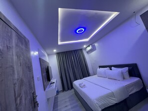 Literie de qualité supérieure, couette en duvet d'oie, surmatelas