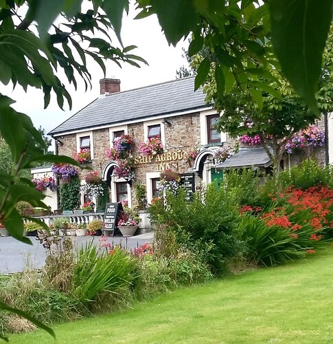 Welcoming family holiday home close to sea, beach,  activities and country park