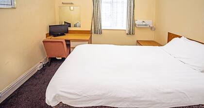 The Sherwood Palm Hotel, Torquay Beach