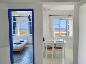 2 Schlafzimmer, schallisolierte Zimmer, Bügeleisen/Bügelbrett, WLAN