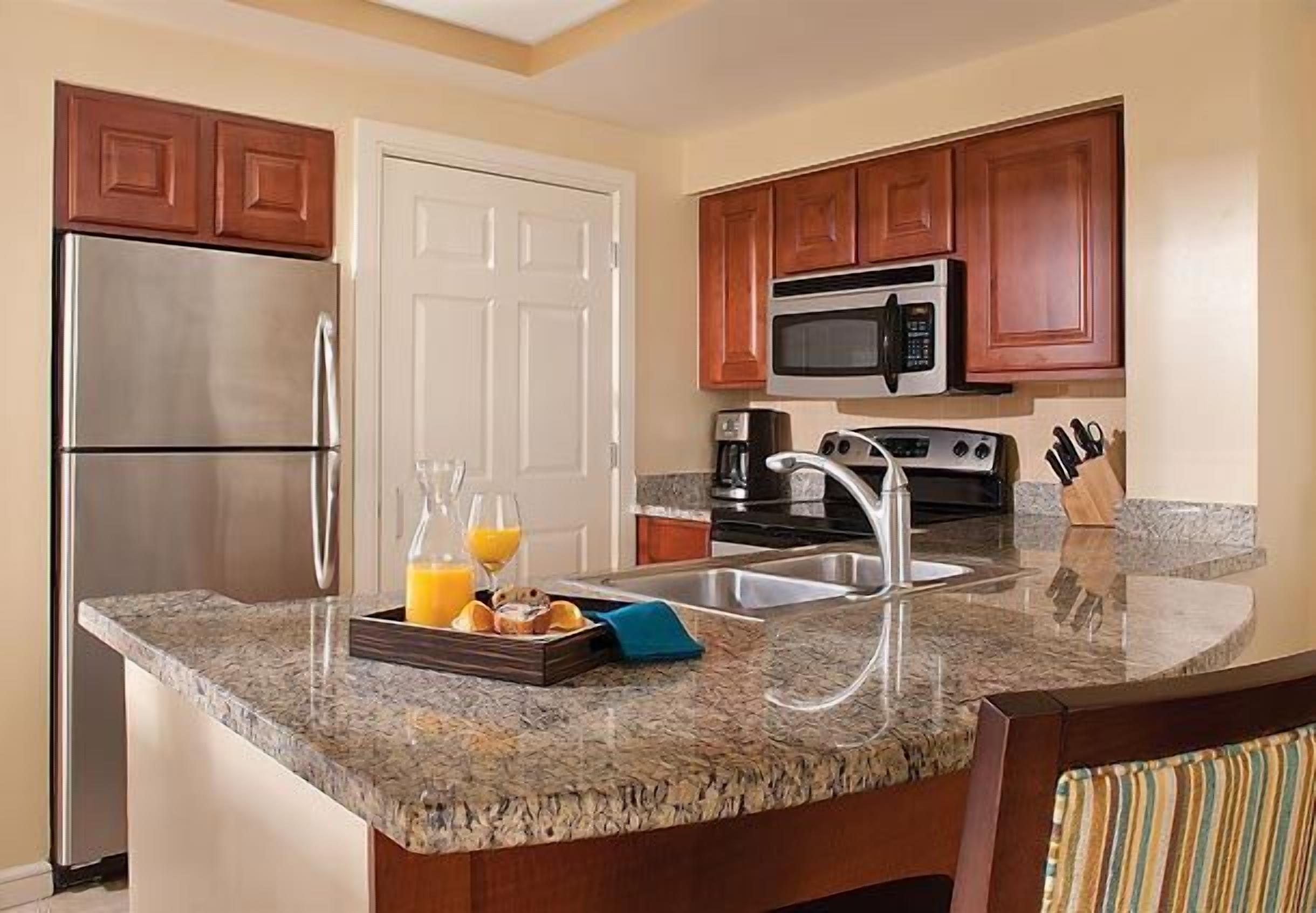 *MARRIOTT GRANDE VISTA * LOWEST PRICE* GREAT RESORT IN ORLANDO* 220 VRBO REVIEWS