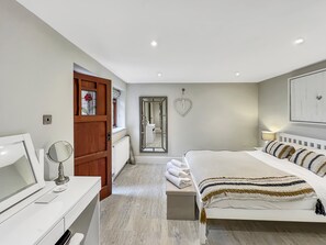 3 soveværelser, strygejern/strygebræt, gratis internetadgang, sengetøj