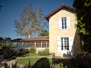 Exterior - Renovated Stone House with Garden in the Heart of the Saint-Émilion Vineyards (ST EMILION)