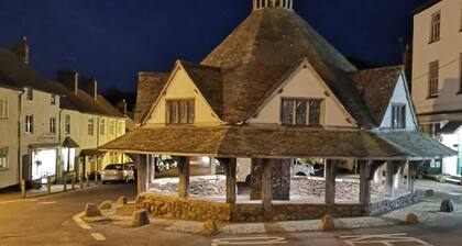 Two Grooms Cottage, Dunster