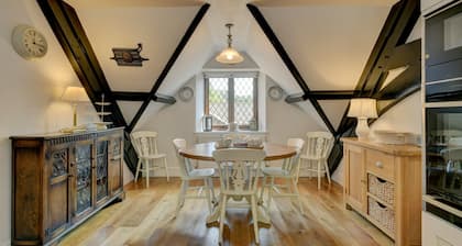 Kaksi Grooms-mökkiä Dunsterissä - vuodepaikkoja 6, yksityinen pysäköinti