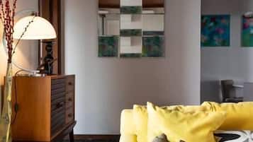 Fernseher, Kamin