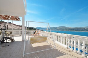 Property grounds - RAINBOW 1, sea view apartment for 5 persons (Mastrinka)