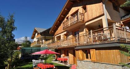 5-Zimmer-Wohnung 110m² 14 Personen 4 Schlafzimmer 3 Bäder, WLAN, Bettwäsche vorhanden, Garten