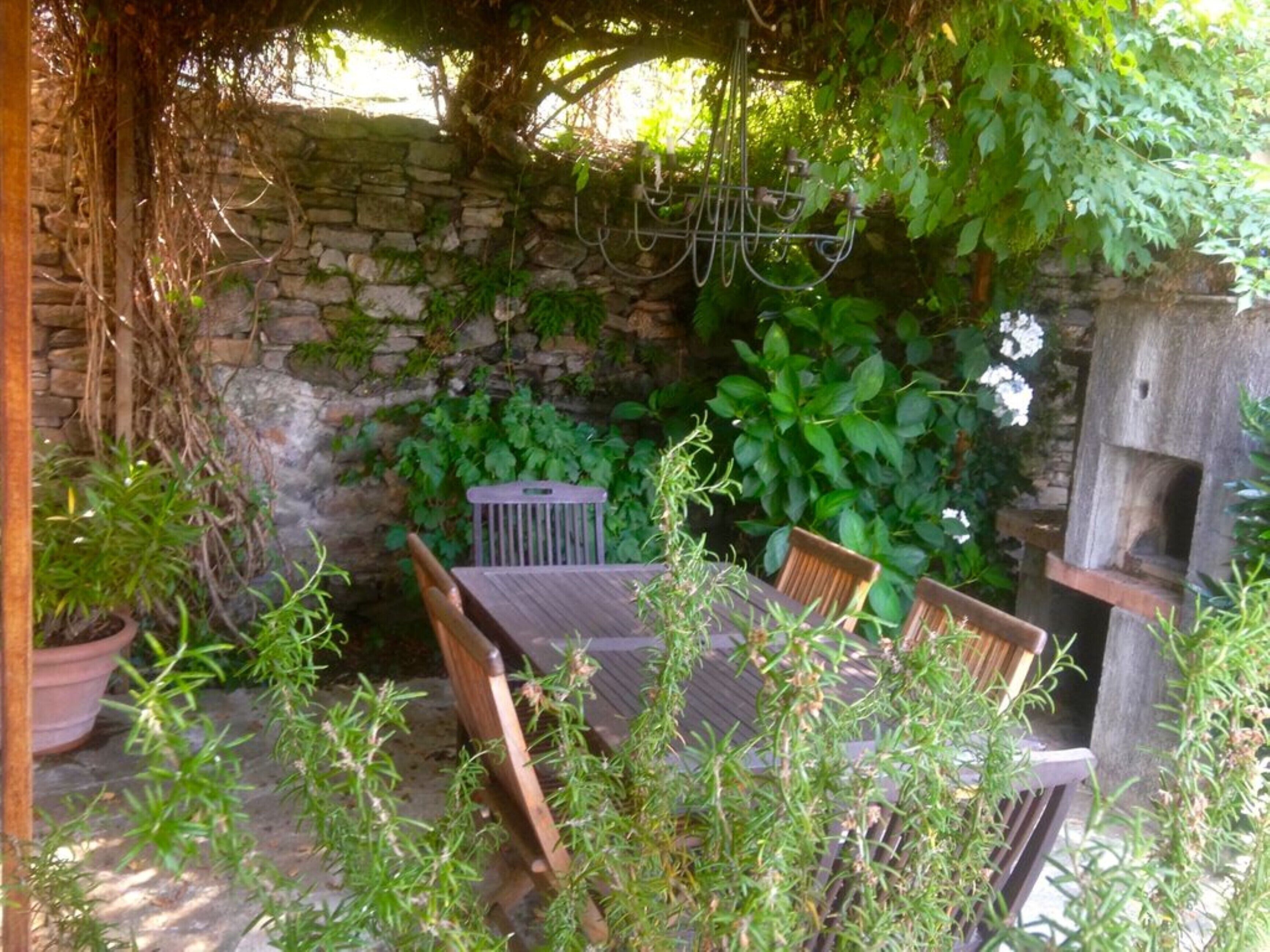 Vacation home in an idyllic mountain village: Our Casetta in Musignano near Maccagno