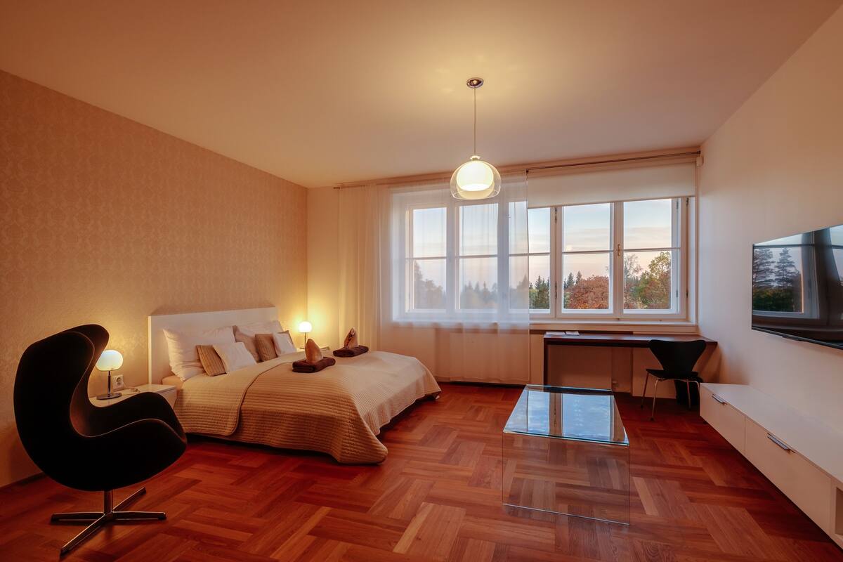 Quarto luxo, vista para o jardim | Roupas de cama antialérgicas, Wi-Fi de cortesia