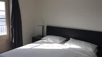 1 Schlafzimmer, BĂŒgeleisen/BĂŒgelbrett, kostenloses WLAN, BettwĂ€sche