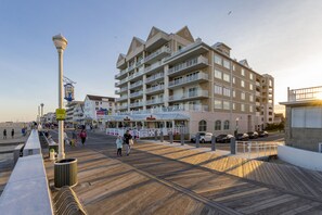 Exterior - Enjoy a large, spacious designer unit with all the extras plus an indoor pool, outdoor pool, fitness room, assigned parking and shops on the ground level. (Ocean City)