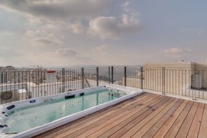 Penthouse Confort, vue ville | Piscine privée