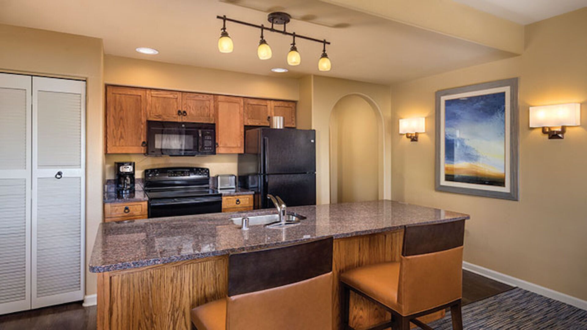 Two-Bedroom Suite Great Rates Available!!!