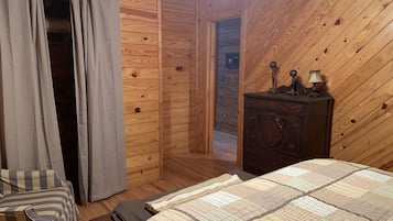 3 Schlafzimmer, Bügeleisen/Bügelbrett, Internetzugang, Bettwäsche