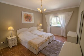 3 bedrooms, in-room safe, iron/ironing board, free WiFi - Villa Bonita | 3 Bedrooms | Near Aquashow | Vilamoura (Vilamoura)