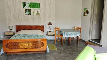 Décoration personnalisée, ameublement personnalisé, bureau