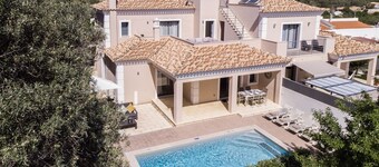 Casa no Sol | 3 Bedrooms | Modern | Almancil