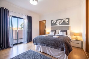 3 habitaciones, tabla de planchar con plancha y wifi gratis 